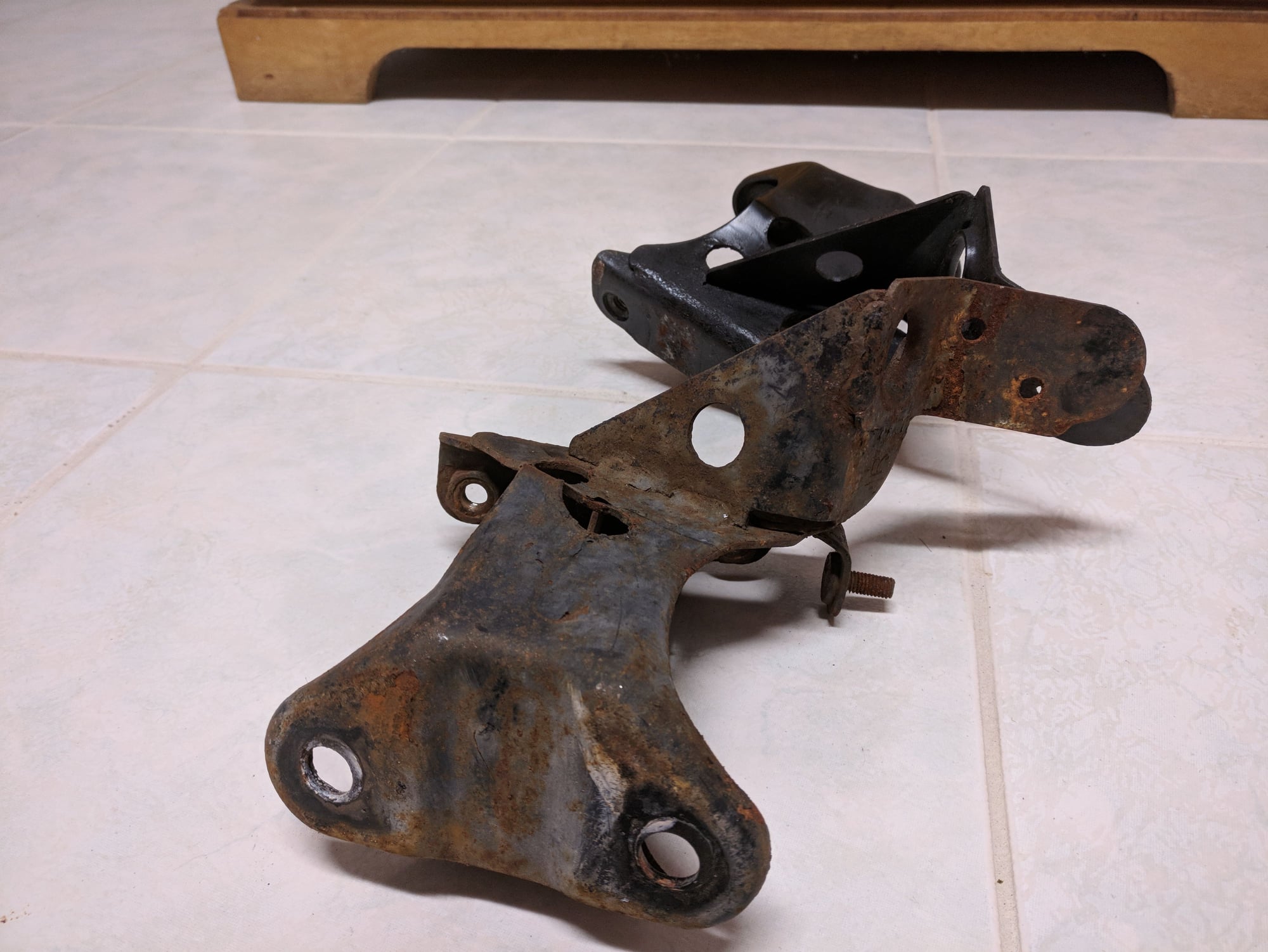 Steering/Suspension - 95 Front Sway Bar + Mounts - Used - 1993 to 1995 Mazda RX-7 - Brooklyn, NY 11204, United States