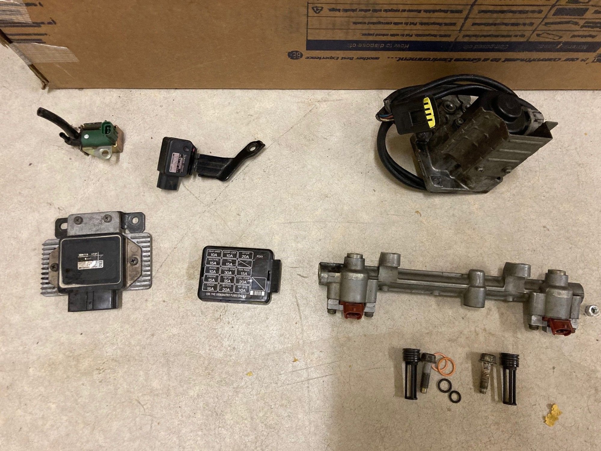 1993 Mazda RX-7 - Misc FD parts.  M2 Med hot side IC pipe, stock injectors, MAP sensor, splash shield - Eugene, OR 97404, United States