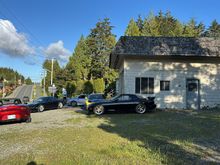 Fantasy garage find re-enactment.
