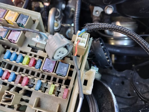Wire colors are not important but pins are. This fuse blocks plug feeds the starter signal on top left and ac clutch signal bottom left(Toyota compressor plug)
