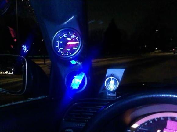 Gauges and Shift light