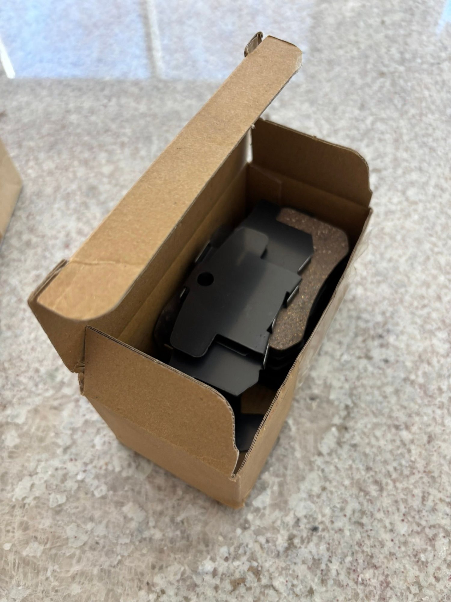 2005 Honda S2000 - Genuine Rear Brake Pads 43022-S2A-010 - Accessories - $50 - Hurst, TX 76053, United States