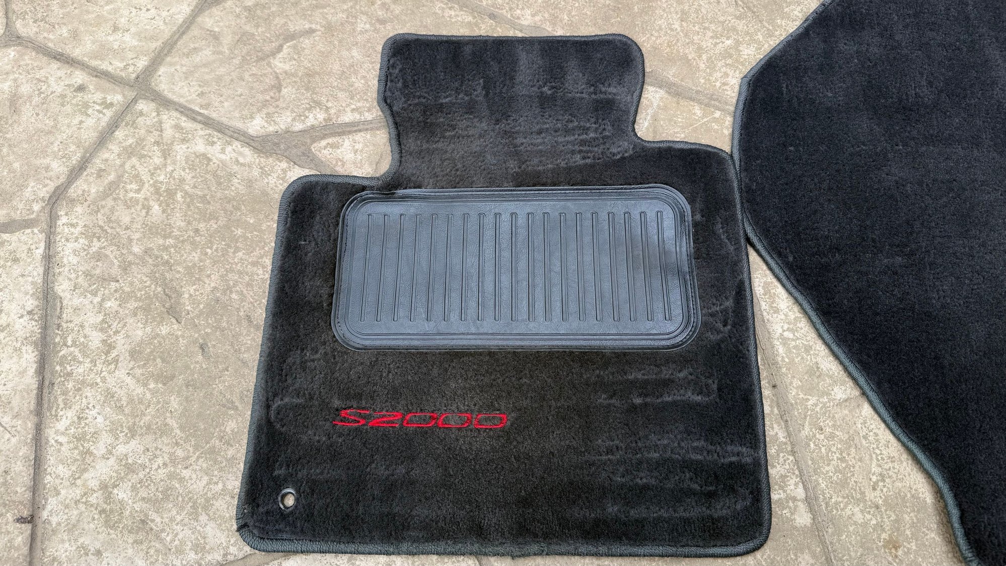 Interior/Upholstery - Discontinued AP1 OEM Black Floor mats 08P15-S2A-1000-3, 08P15-S2A-1000-02 - Used - -1 to 2026  All Models - Worthington, OH 43085, United States