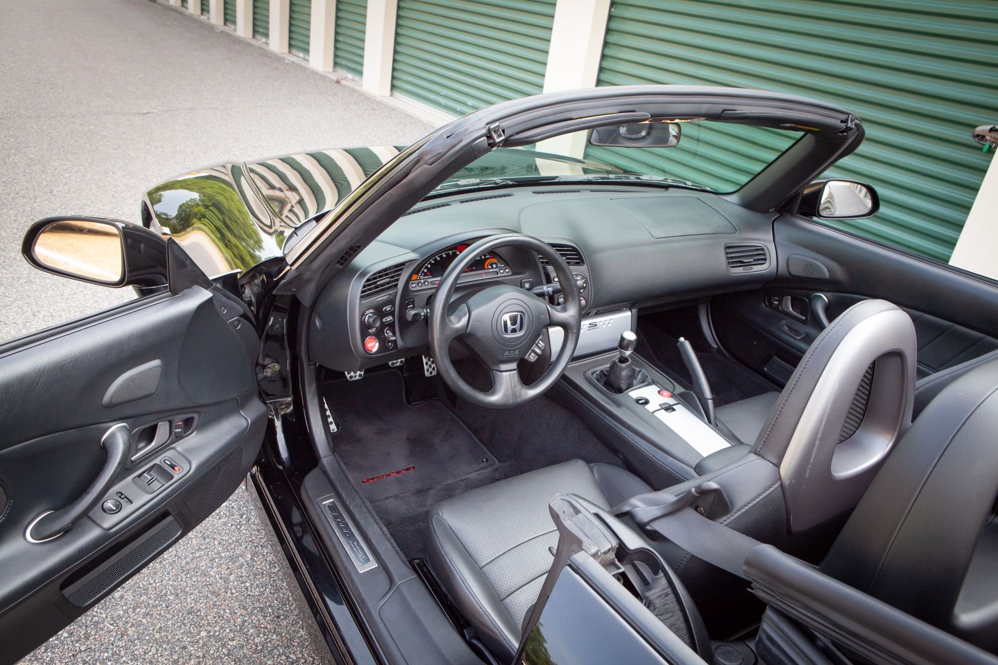2004 Honda S2000 - CT 2004 Black Honda S2000 AP2 21K miles - Used - VIN JHMAP21444S000637 - 21,358 Miles - 4 cyl - 2WD - Manual - Convertible - Black - Mansfield Center, CT 06250, United States