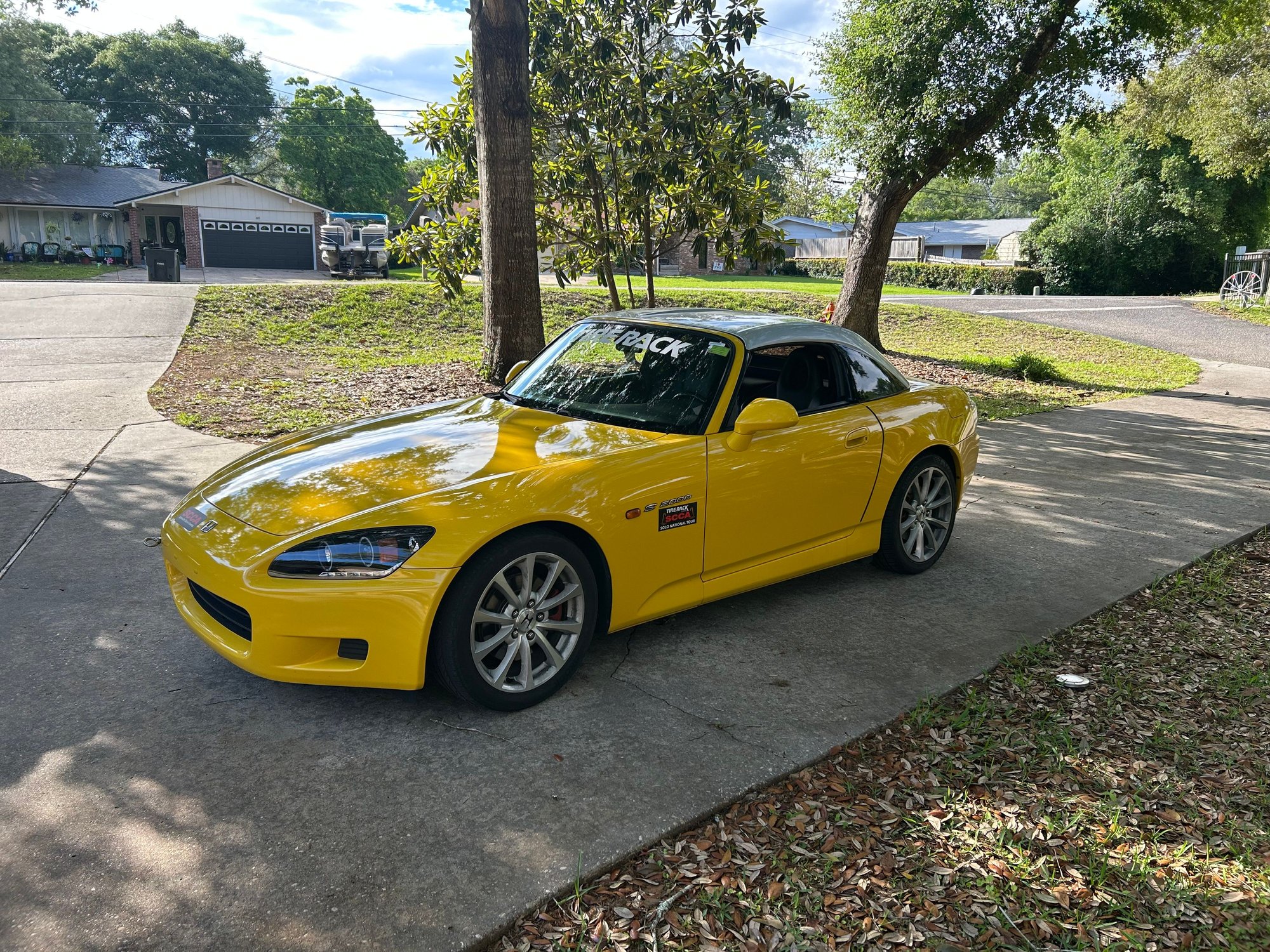 From the front or the side it’s not as bad, the silver kind of goes with the wheels