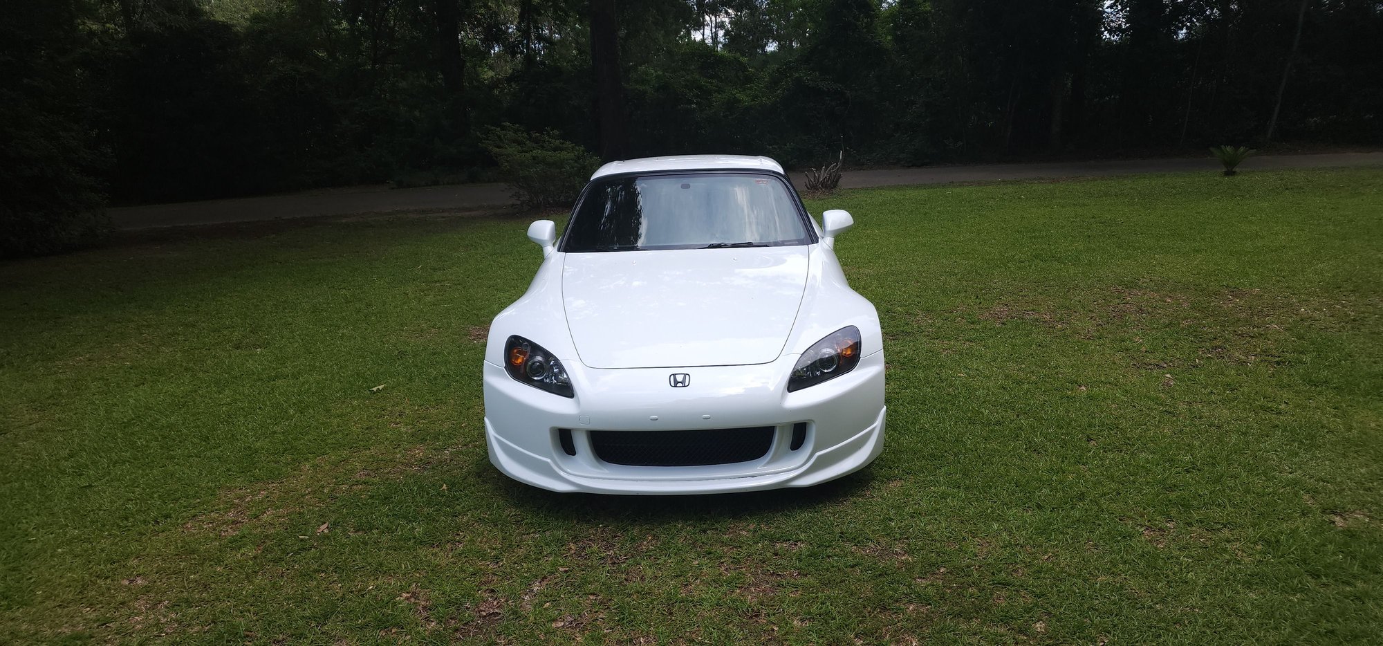 2004 Honda S2000 - 04 S2000 GP White w/ Hardtop 42,916 mi ..Ms - Used - VIN JHMAP22143T003801 - 42,916 Miles - 4 cyl - 2WD - Manual - Convertible - White - Moselle, MS 39459, United States