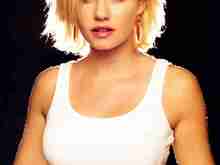 Elisha-Cuthbert_02.jpg