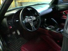MOMO Steering Wheel w Quick Release