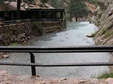 7-20-05 CO, rain at 7 Falls