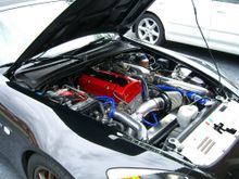 car - engine red vavle cover5.jpg