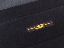 yellow_s-logo_installed_09.jpg