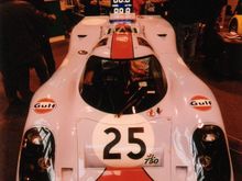 gulf_porsche.jpg