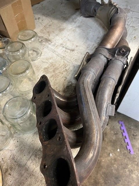 Engine - Exhaust - 2001 s2000 AP1 OEM Exhaust Manifold - Used - 2000 to 2003 Honda S2000 - Chalmette, LA 70043, United States