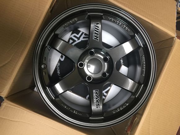 Black emblems instead of the blues