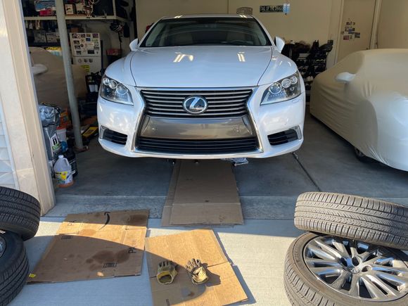LS460 Trans. fluid drain/fill. 