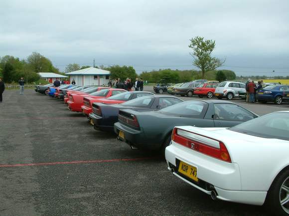NSX Club Meet - Castle Combe - 8 May 2004 004.jpg