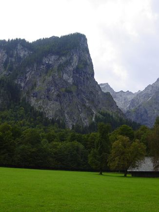 Koenigsee Mountain 2.jpg