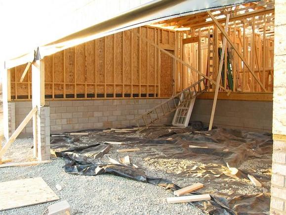 day4 garage1.JPG