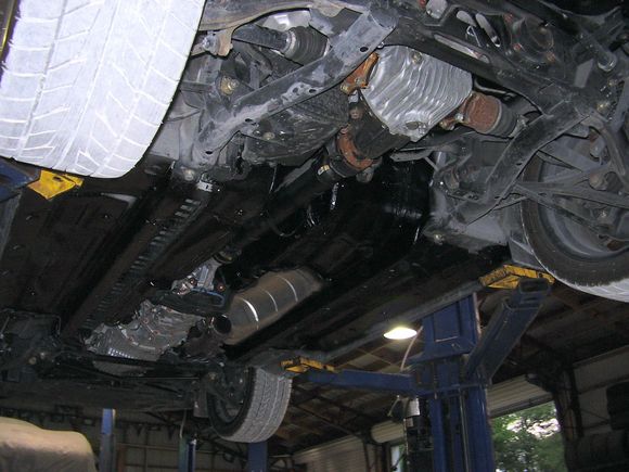 RUBBER UNDERCOATING 4.jpg