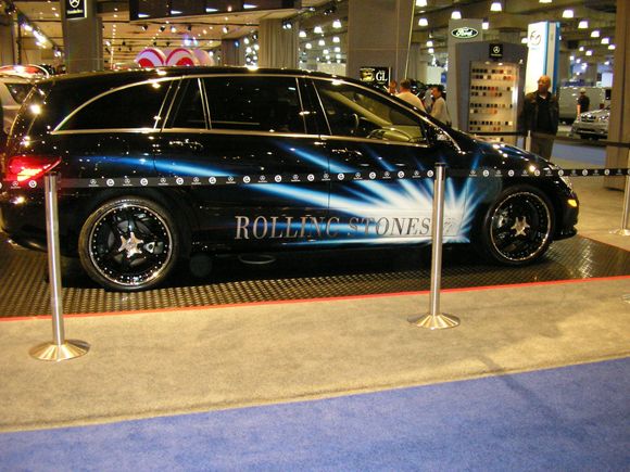 BENZ R TYPE.JPG