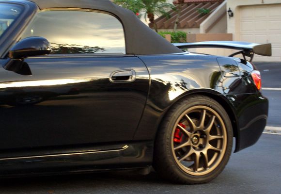 car - driver side qtr - ss wing.jpg