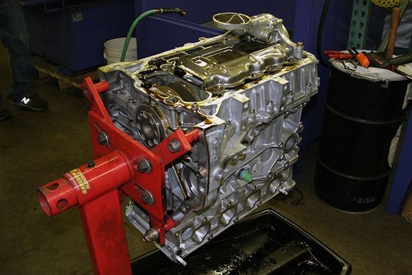 Block oilpump installed