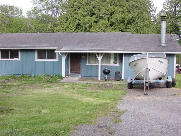 wickyHouse1.JPG