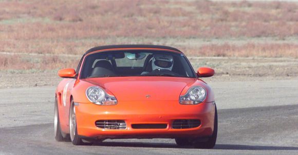 Boxster-Buttonwillow_11-16-02.JPG