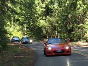 Heading up the pass.jpg