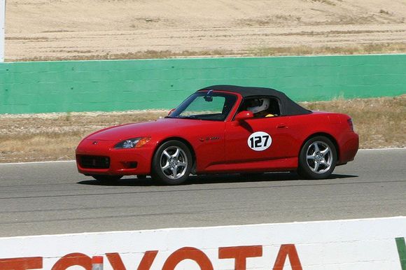 twohoos_wsir_060404a.jpg