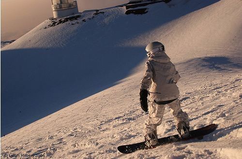 snow skiing mauna Kea.JPG