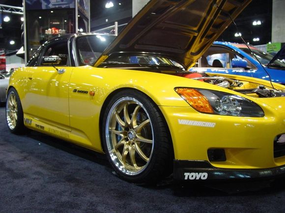 Yellow S2k with LE28N.bmp