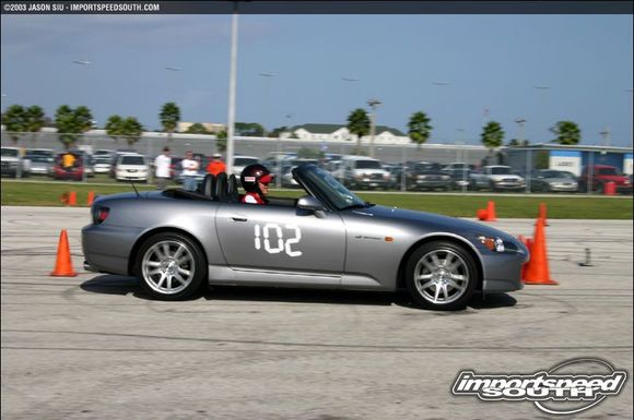 DISautox2004c.jpg