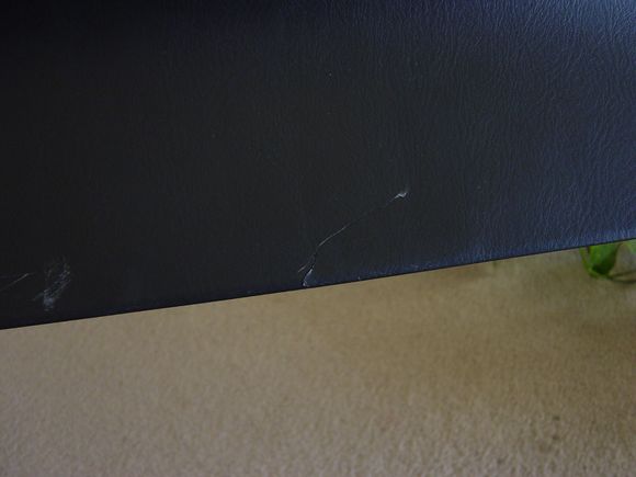 plastic piece broken 009.jpg