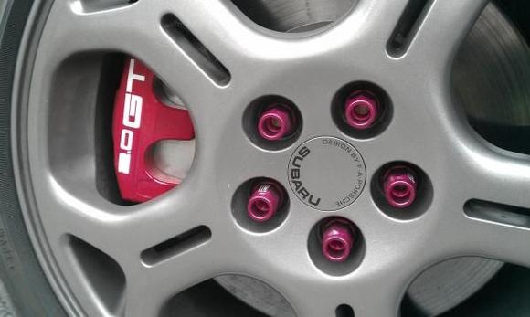 Wife bought me some Legacy Blitzen wheels - they suit the car sooooo... well, I'm really chuffed :D