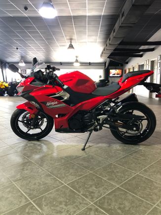 Ninja400 non abs.  