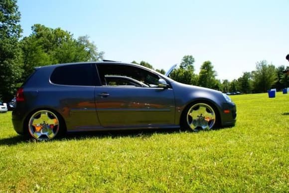 2006 GTI. Had FK Coil-Overs, Staggered Mercedes Benz S600 Wheels, Jetta Chrome Grill, And APR Stage 1 Tune.