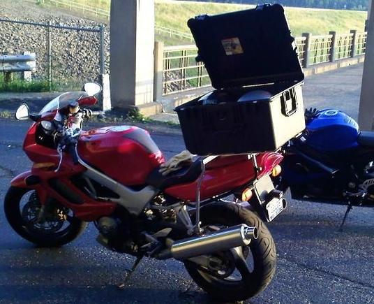 Finally mounted my Pelican 1620 for a top box.  It easily holds my helmet and Aerostich, or all my camping gear.  Next stop: Deal's Gap.