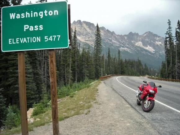 Looking east from Washington Pass toward the Early Winters valley.