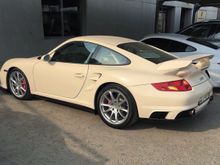 Cream White (PTS) - no PCCB ?