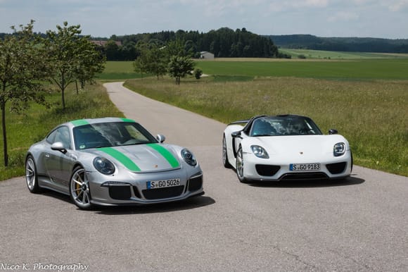 Porsche 911R & 918 Spyder. Facebook: Nico K. Photography