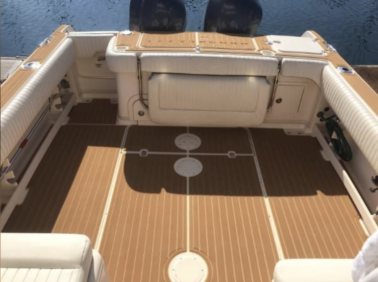 Anyone install a freestanding bait tank directly on top of Seadek? - The  Hull Truth - Boating and Fishing Forum