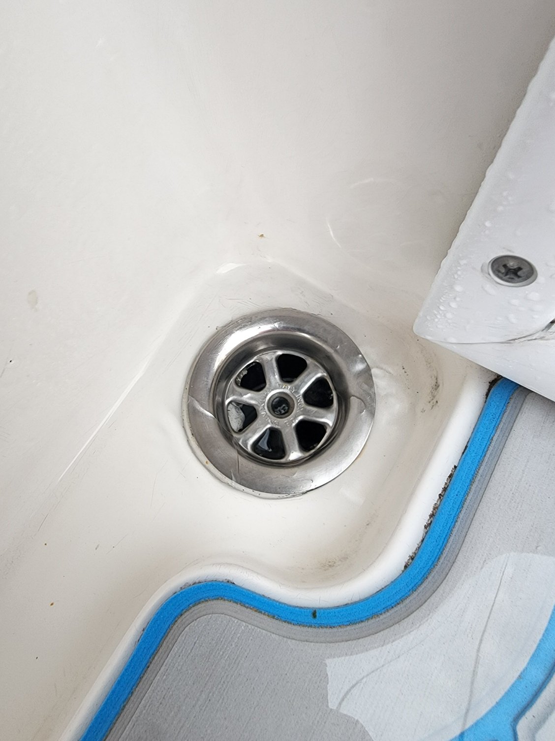 Contender Deck Drain issue, how to fix The Hull Truth Boating and