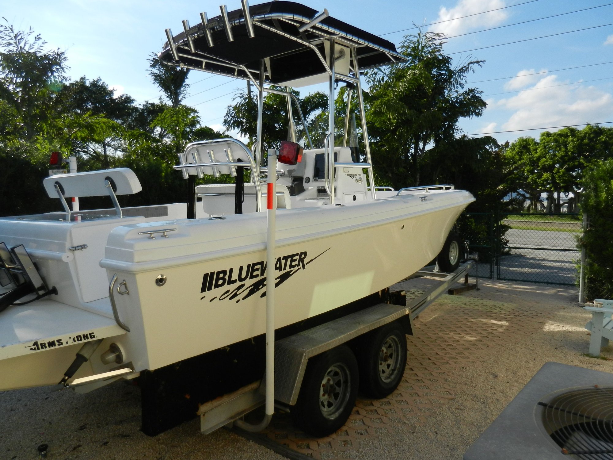 ISO Bluewater 2150 or 2350 The Hull Truth Boating and Fishing Forum