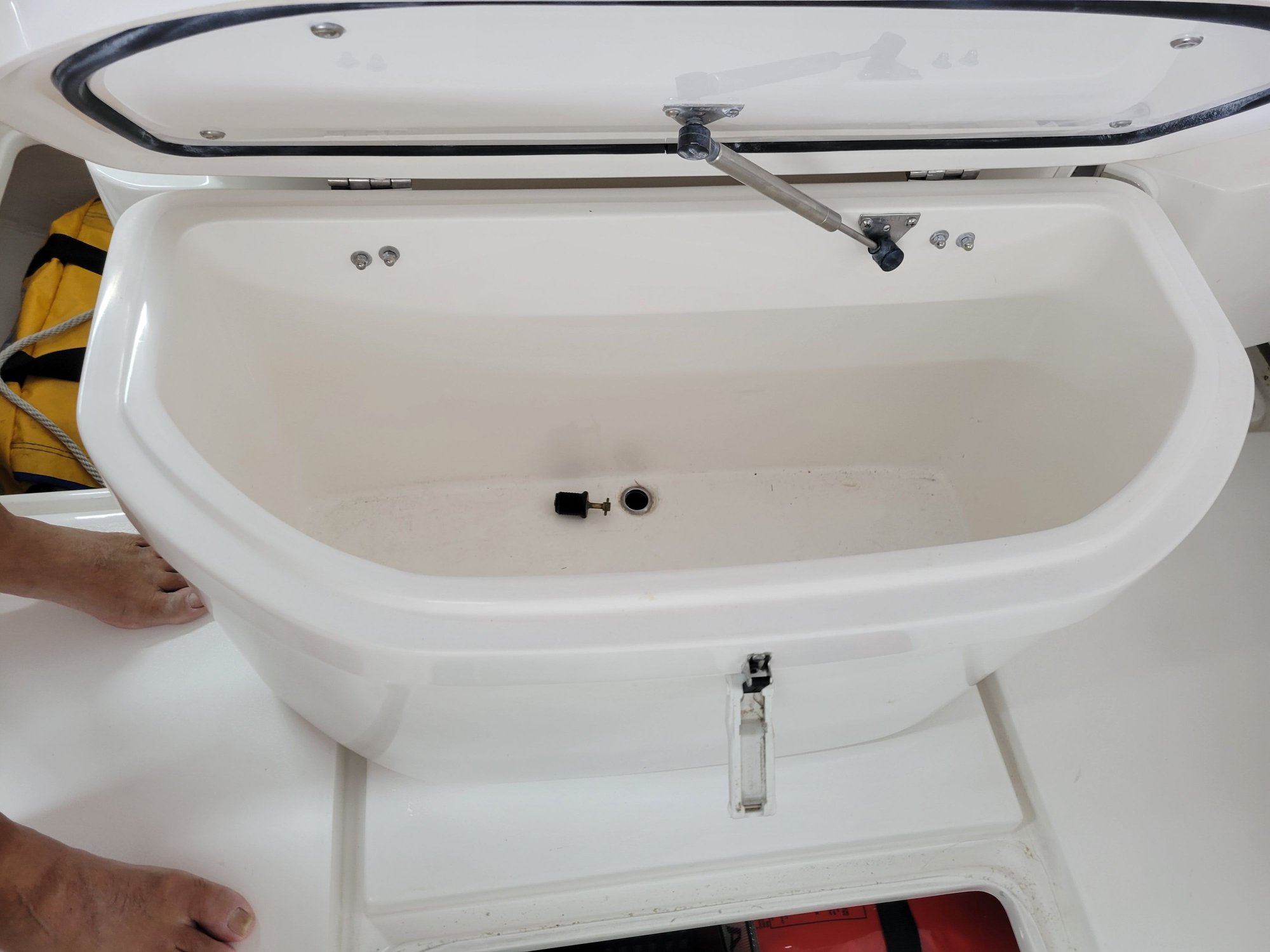 Center console cooler seat - The Hull Truth - Boating and Fishing Forum