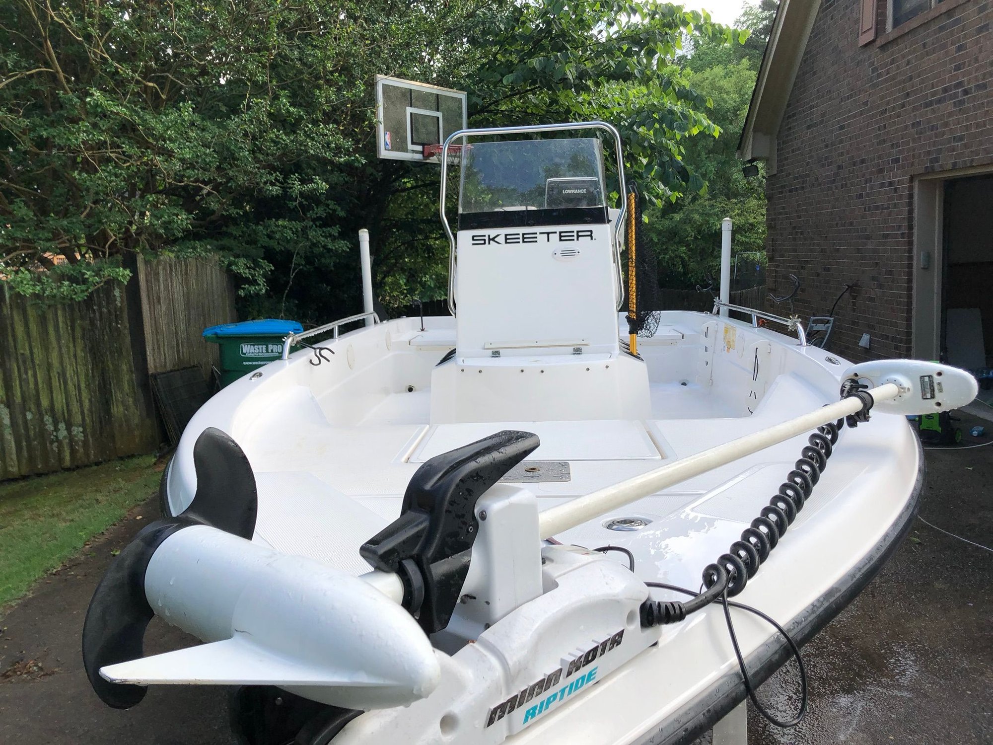2007 Skeeter ZX20 Bay w/ 150-hp Yamaha Four Stroke - The Hull