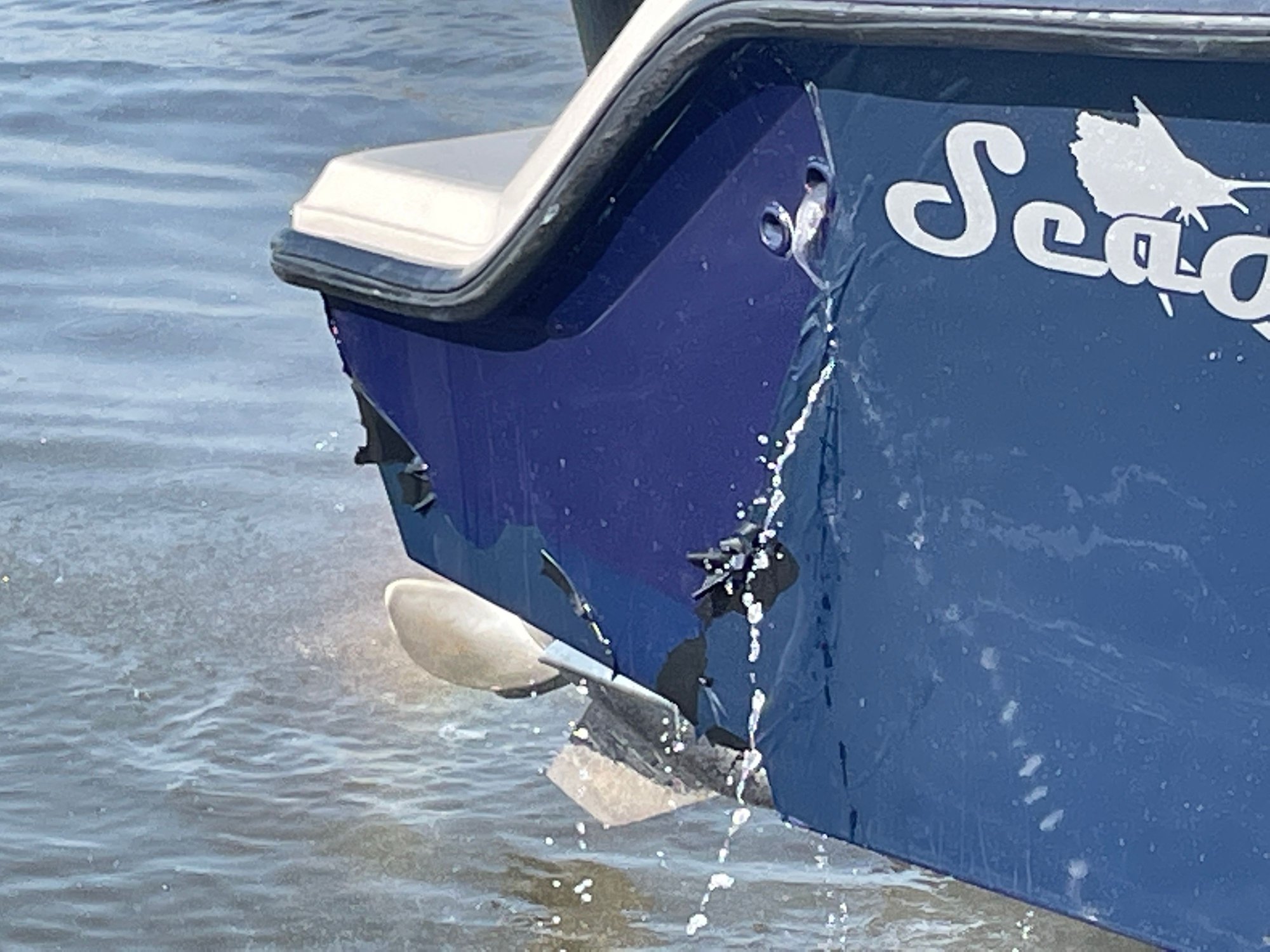 boat-wrap-fishing. We wrap this aluminum skiff with 3m white solid