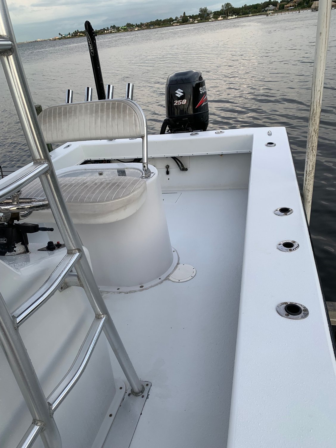 FS 24 Privateer tower boat The Hull Truth Boating and Fishing Forum