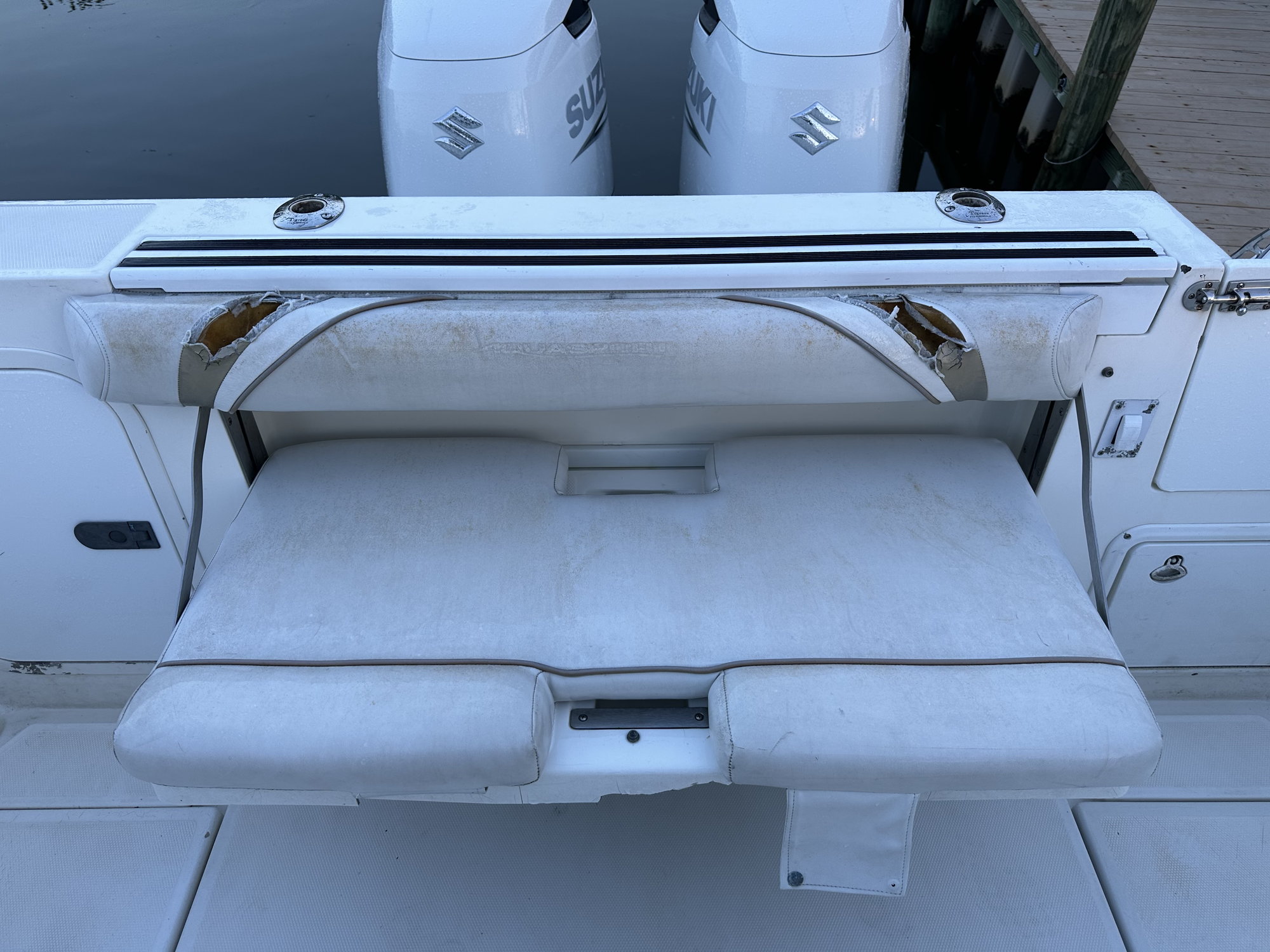 Xanigo Marine Ultimate Vinyl Boat Seat Care Kit – Mold & Mildew Removal