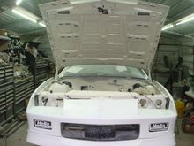 Hood back up on its own now.